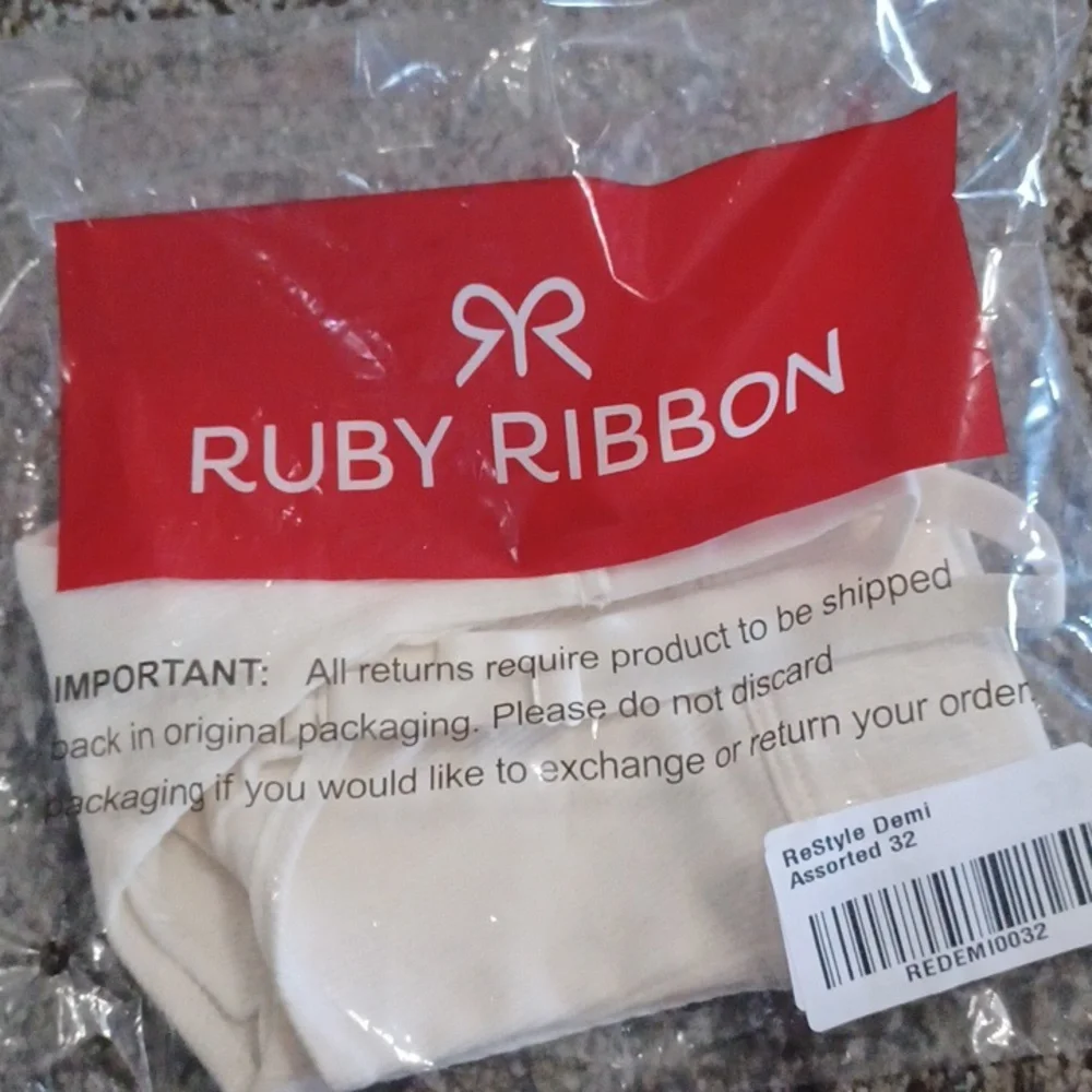 Ruby Ribbon Cream Bralette - Picture 6 of 6